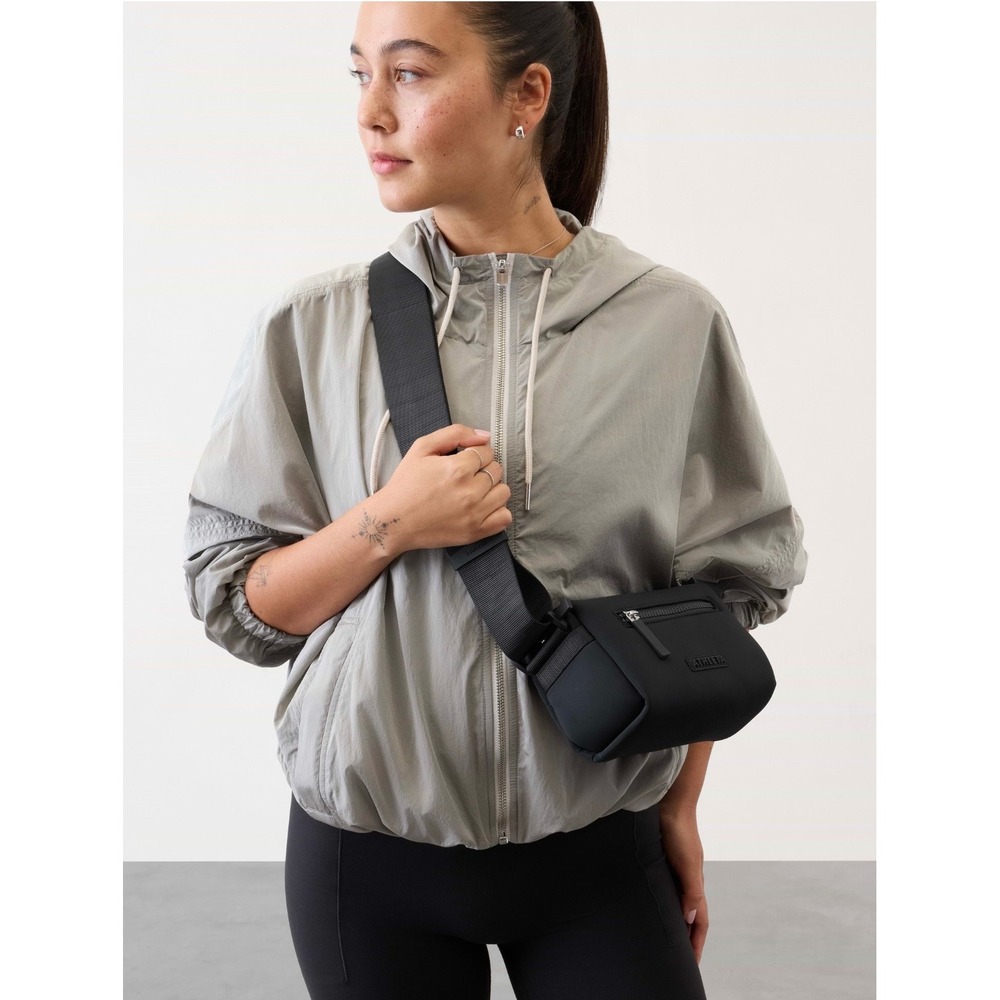 Athleta Diem Crossbody Bag Black Adjustable Strap NWT Belt Bag Alternative